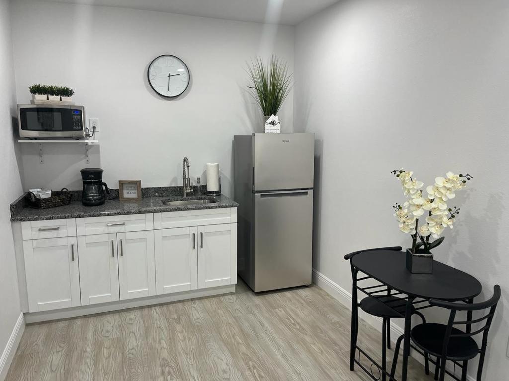 Incredible Comfortable Apartments Near The Airport And Beaches Тампа Экстерьер фото